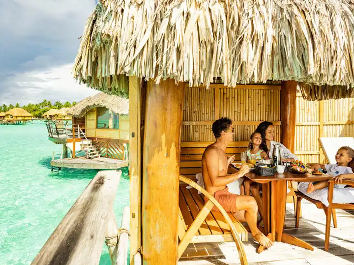 Tahiti Family Travel French Polynesia© Grégoire Le Bacon